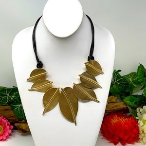 Palm Springs Modern Leaf Necklace New Jewelry